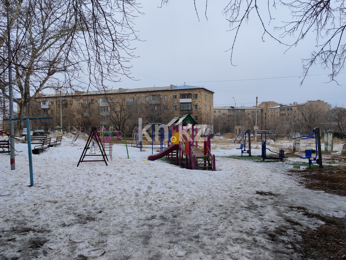 Продажа 3-комнатной квартиры, 42 м², ул. Магнитогорская, дом  2 в Караганде - фото 25