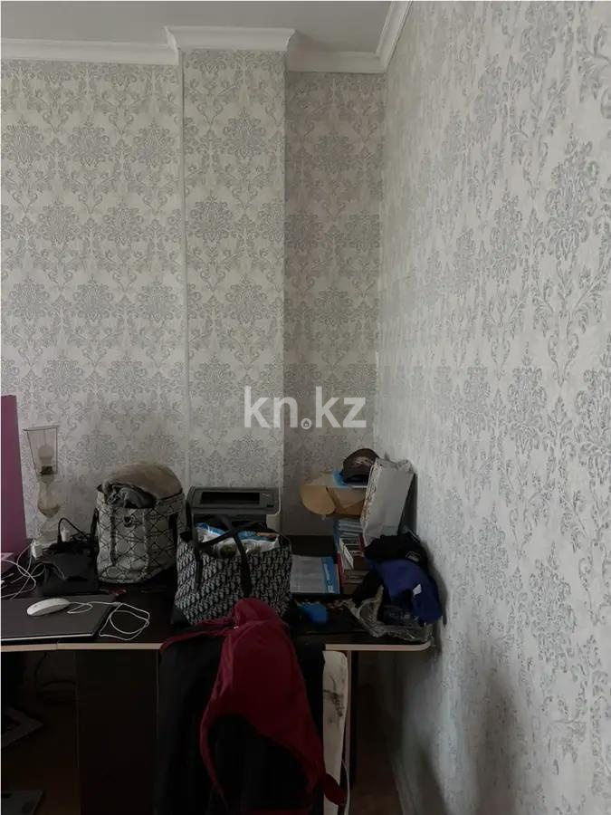 Продажа 1-комнатной квартиры, 34 м², ул. Белинского, дом  2 в Караганде