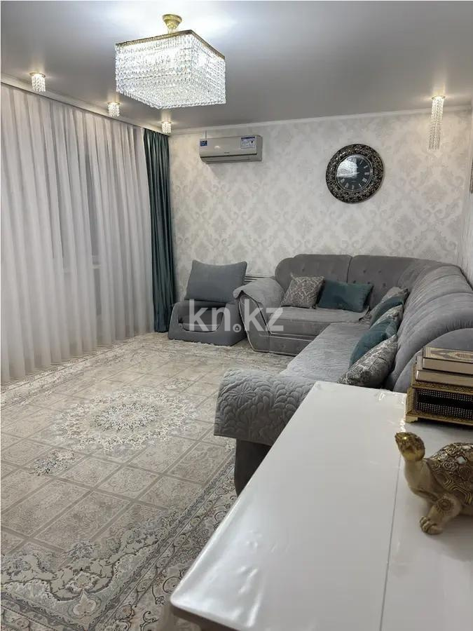 Продажа 4-комнатной квартиры, 102 м², пр. Н. Абдирова, дом  25 - Продажа  четырехкомнатных квартир в Караганде фото 1 из 6