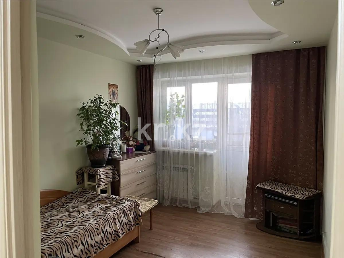 Продажа 3-комнатной квартиры, 67.6 м², ул. Жандосова, дом  140/1 в Алматы - фото 2