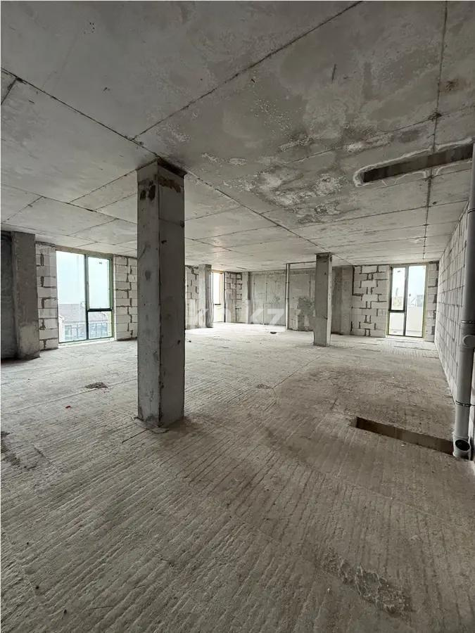 Продажа 4-комнатной квартиры, 137.82 м², ул. Ондасынова, дом  20а стр - Продажа  четырехкомнатных квартир в Алматы фото 1 из 2