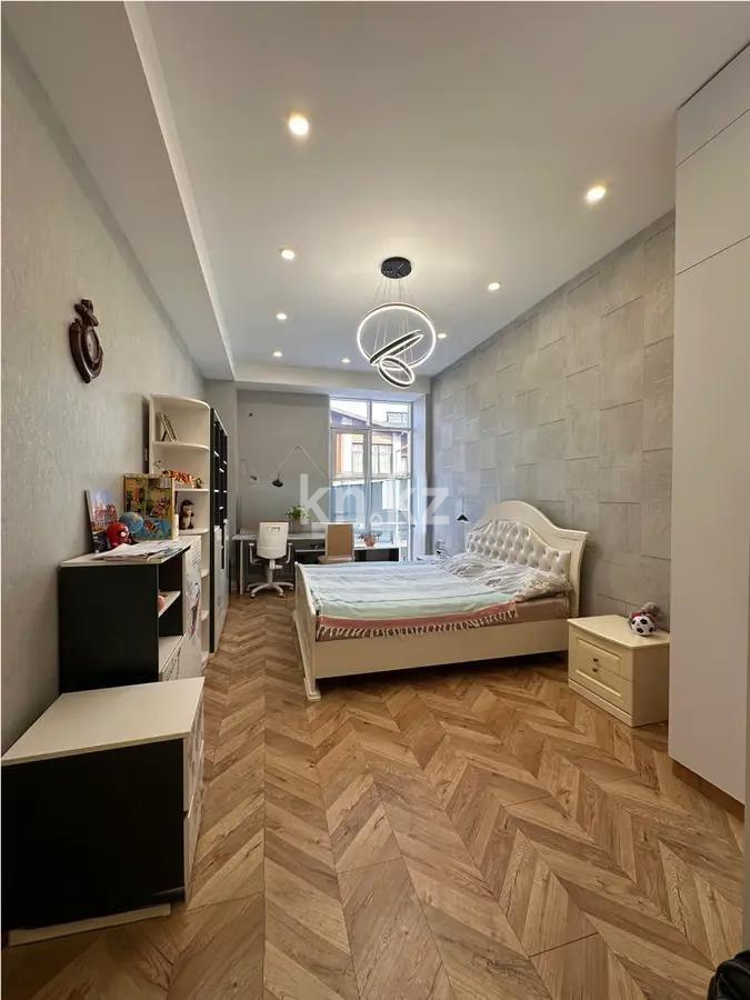 Продажа 3-комнатной квартиры, 126 м², мкр-н Акжар, дом  3/7 - Продажа квартир в Алматы фото 3 из 7