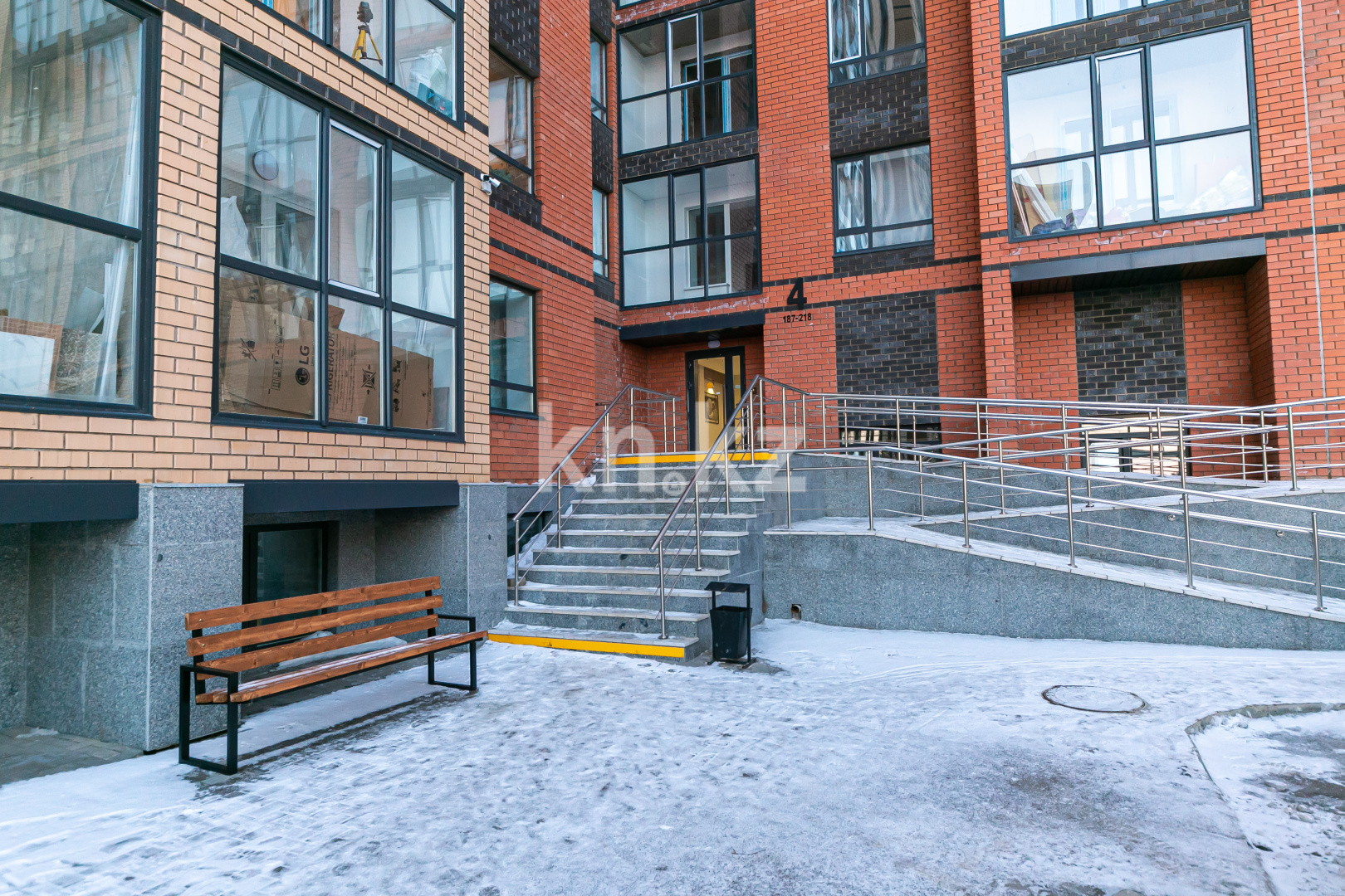 Продажа 1-комнатной квартиры, 38.2 м², ул. Нажимеденова, дом  52а в Астане - фото 11