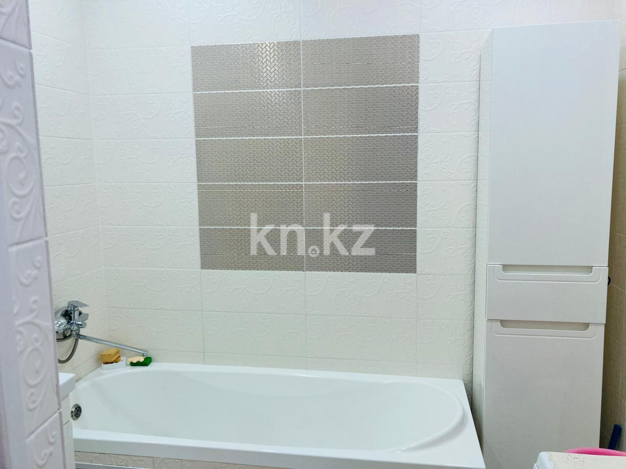 Продажа 4-комнатной квартиры, 87 м², ул. Карбышева - Продажа  четырехкомнатных квартир в Караганде фото 12 из 20