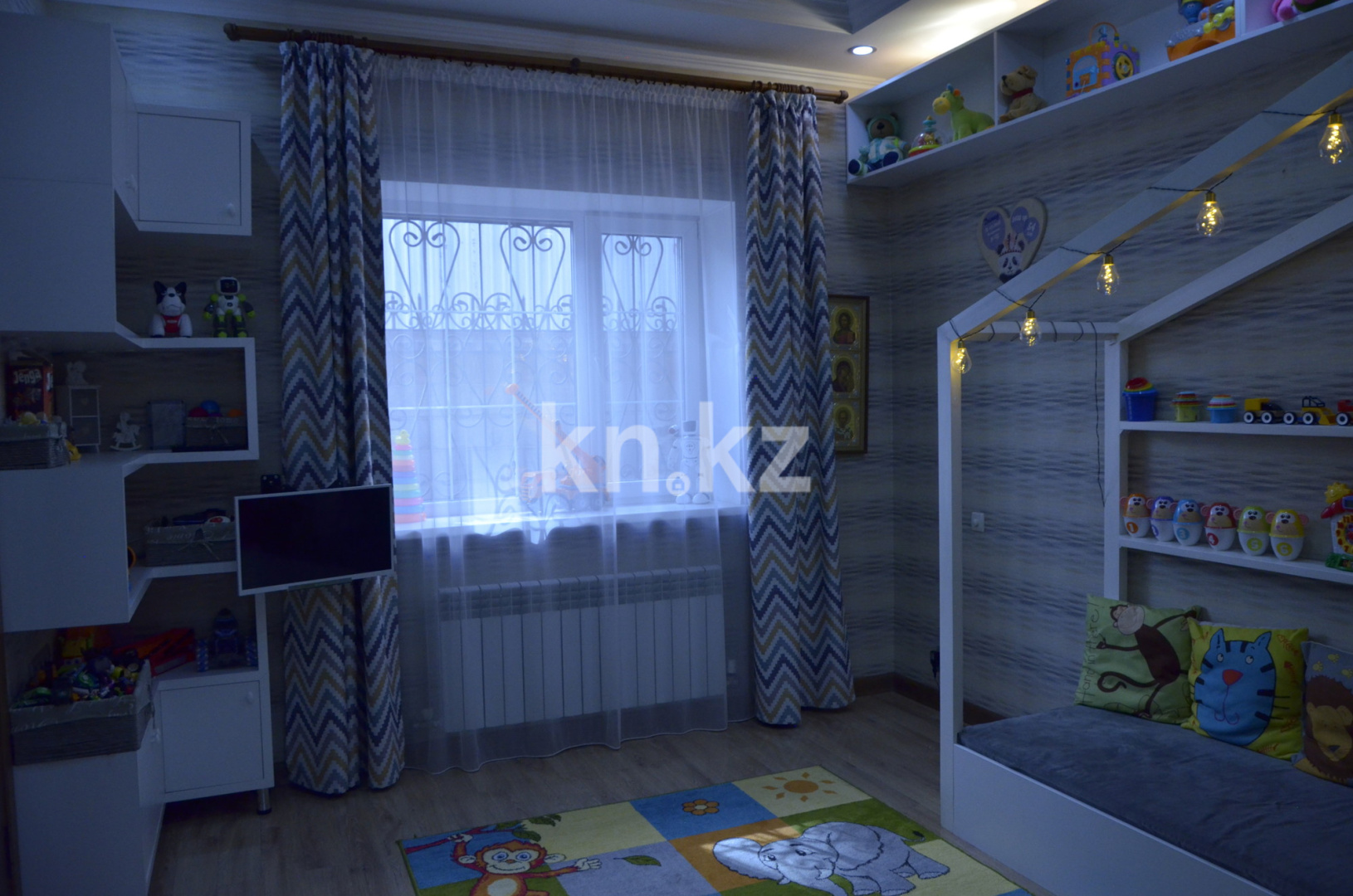 Продажа 7-комнатного дома, 380 м² - Продажа домов, коттеджей в Алматы фото 34 из 40