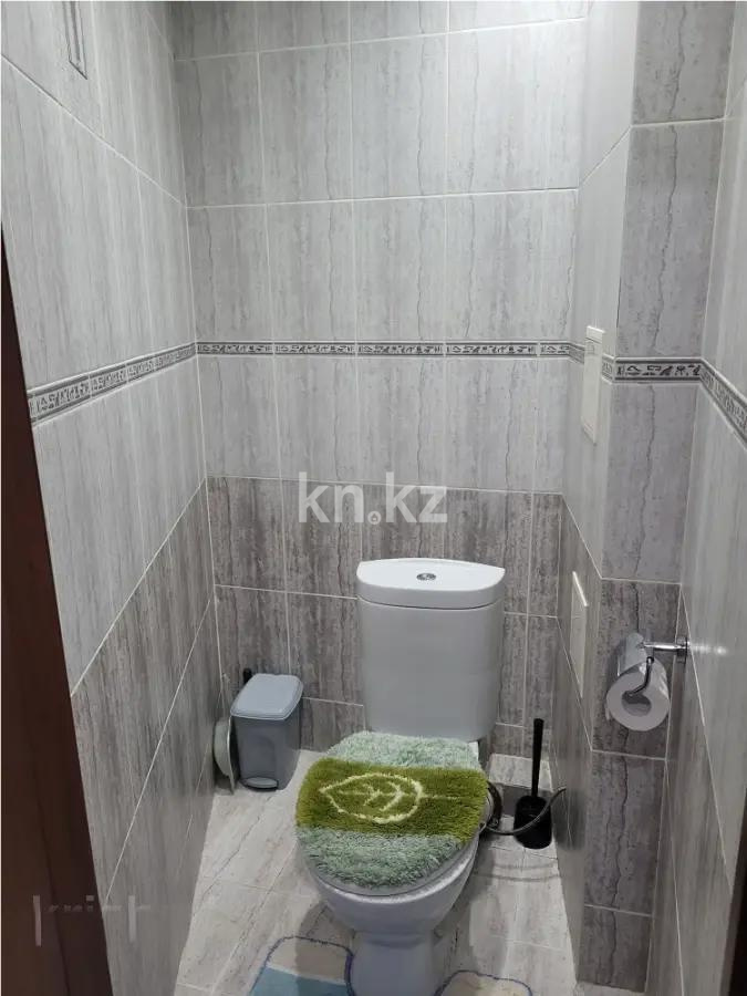 Продажа 4-комнатной квартиры, 76.8 м², пр. Абылай хана, дом  12/2 в Астане - фото 4