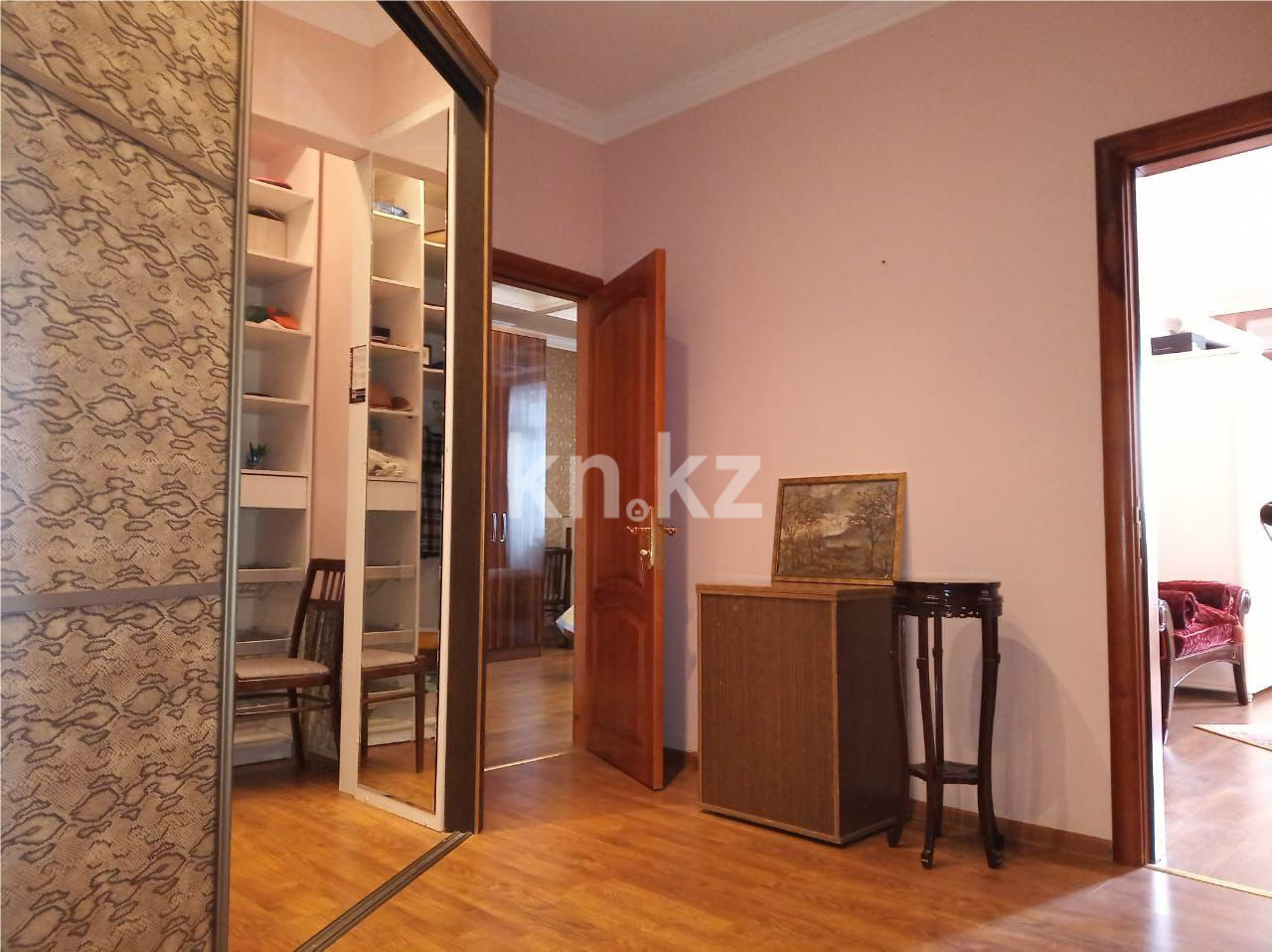 Продажа 4-комнатной квартиры, 181.8 м², ул. Кенесары в Астане - фото 26