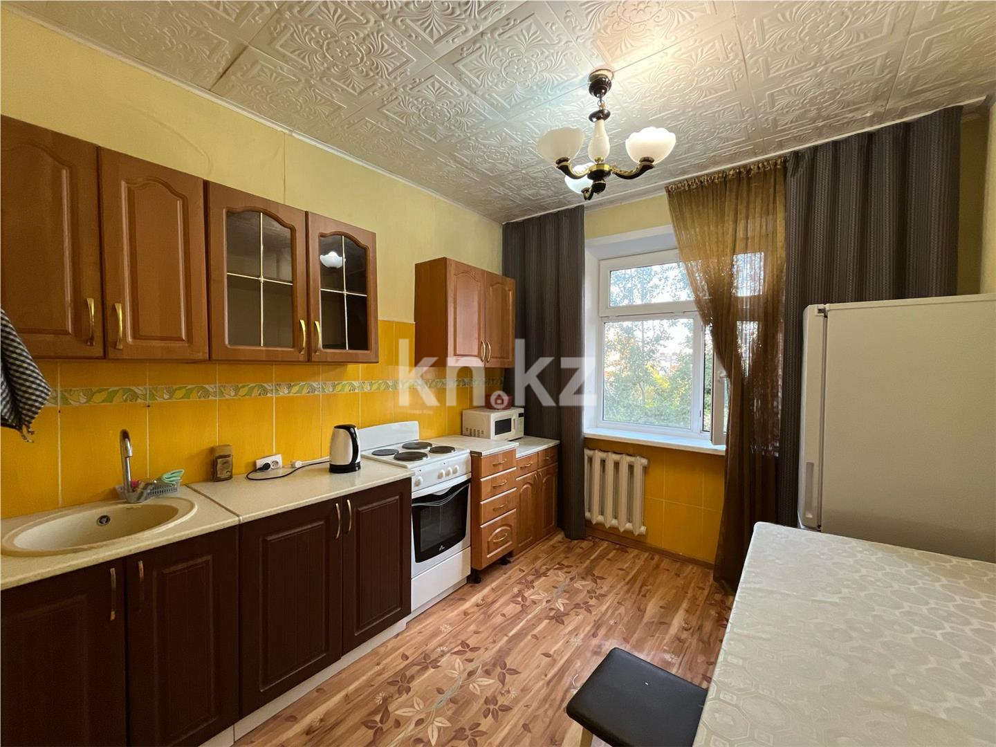 Продажа 2-комнатной квартиры, 54 м², мкр-н Степной-4 - Продажа  двухкомнатных квартир в Караганде фото 2 из 18