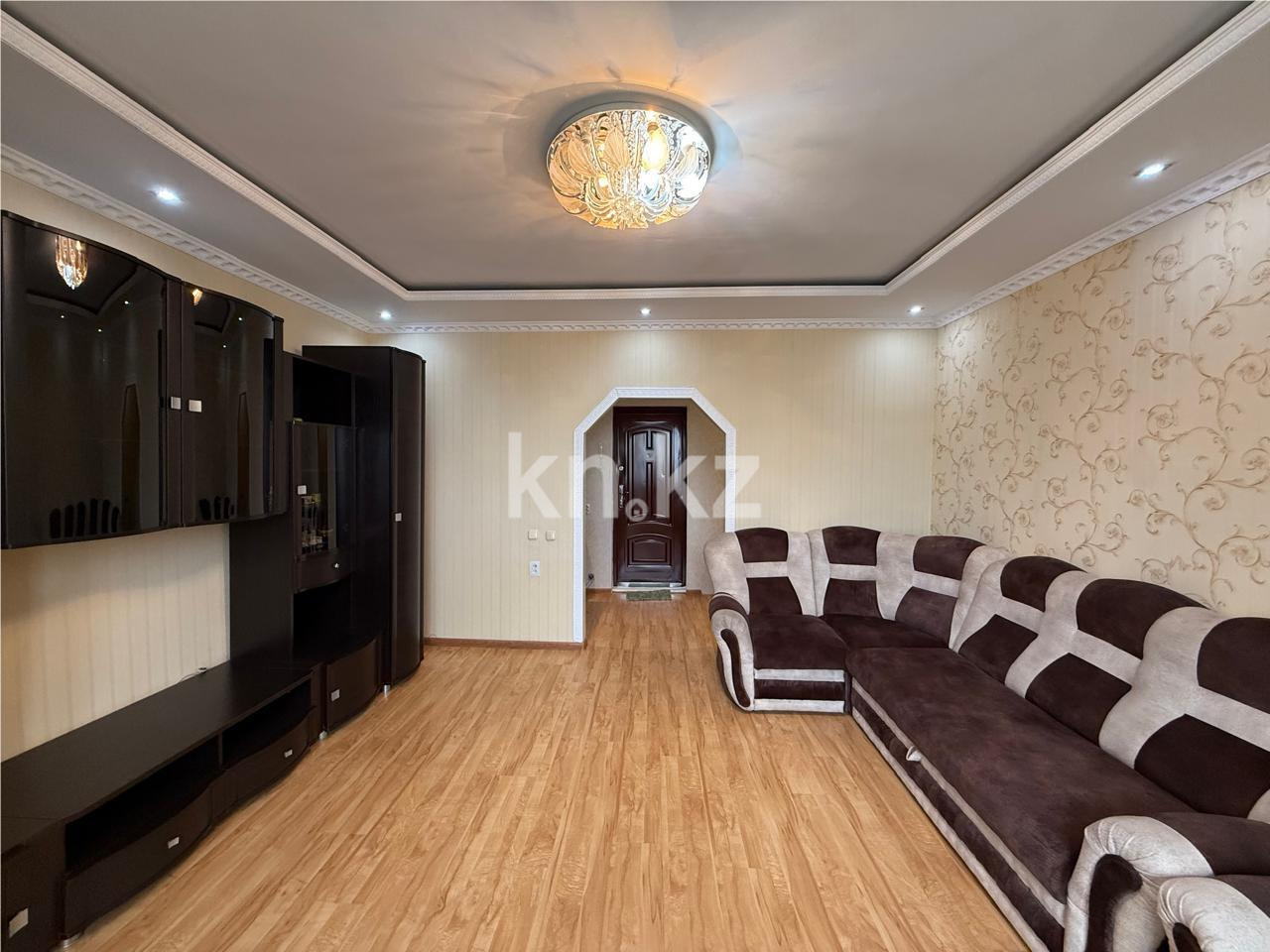 Продажа 2-комнатной квартиры, 53 м² - Продажа двухкомнатных квартир на Юго-Востоке Караганды - страница 9 фото 4 из 17