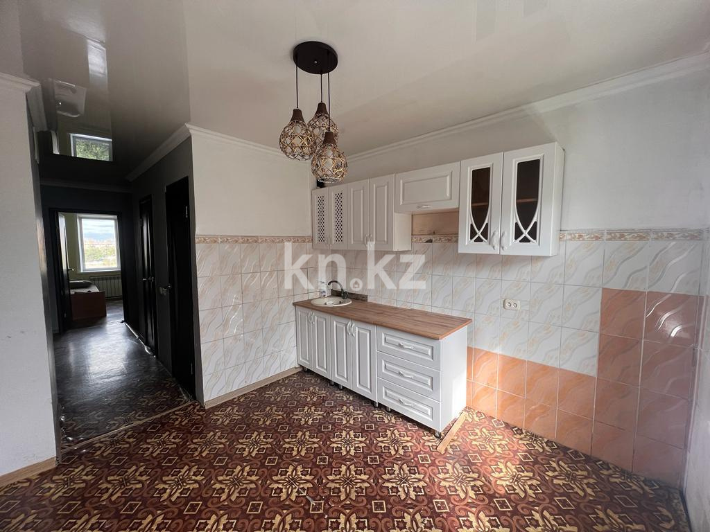 Продажа 4-комнатной квартиры, 78 м², мкр-н Восток-1, дом  4 в Караганде - фото 11