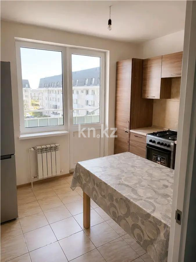 Продажа 3-комнатной квартиры, 60.3 м² в Алматы - фото 2