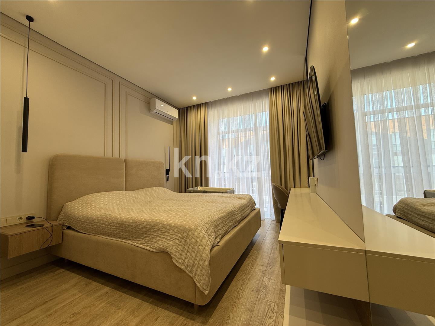 Продажа 3-комнатной квартиры, 88 м², ул. Букетова, дом  3/4 - Продажа квартир в Караганде фото 6 из 36