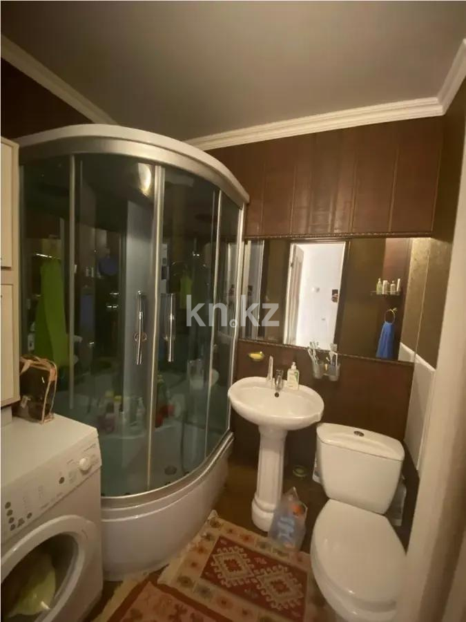 Продажа 3-комнатной квартиры, 66 м², ул. Айманова, дом  170 в Алматы - фото 3