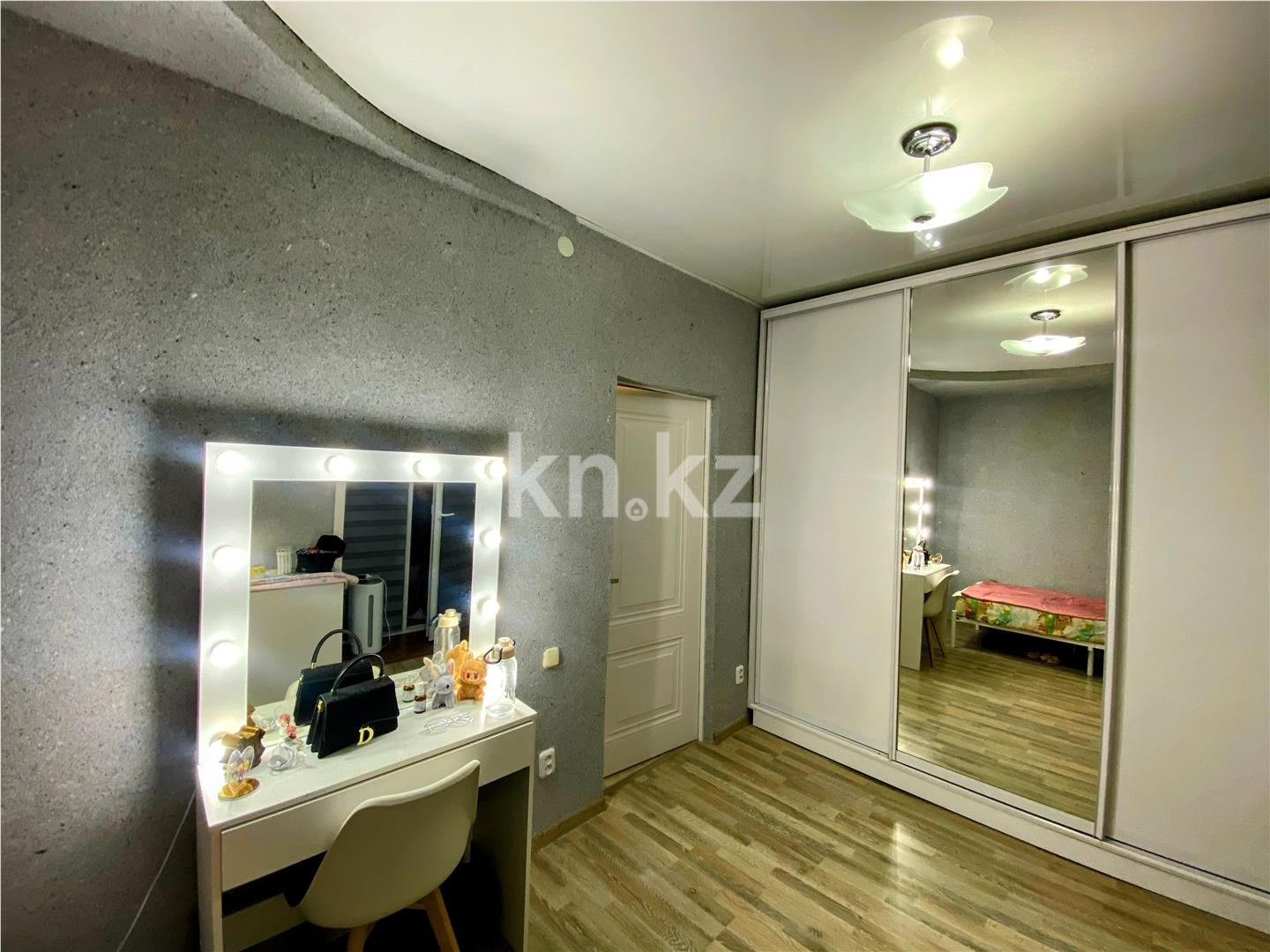 Продажа 2-комнатной квартиры, 49 м², ул. Ермекова - Продажа квартир в Караганде фото 3 из 7