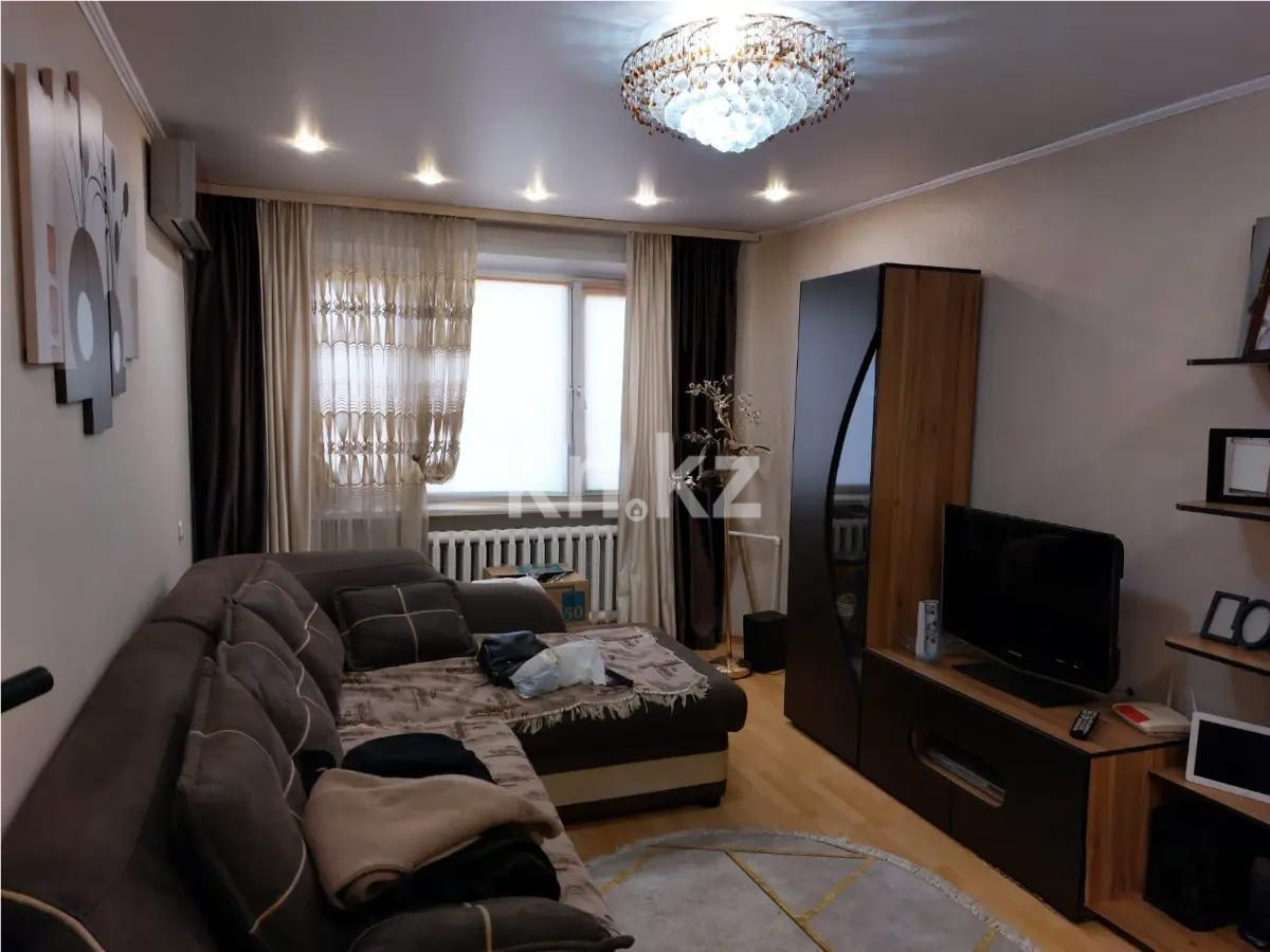 Продажа 2-комнатной квартиры, 52 м², мкр-н 11а, дом  21 - Продажа  двухкомнатных квартир в Караганде фото 1 из 5