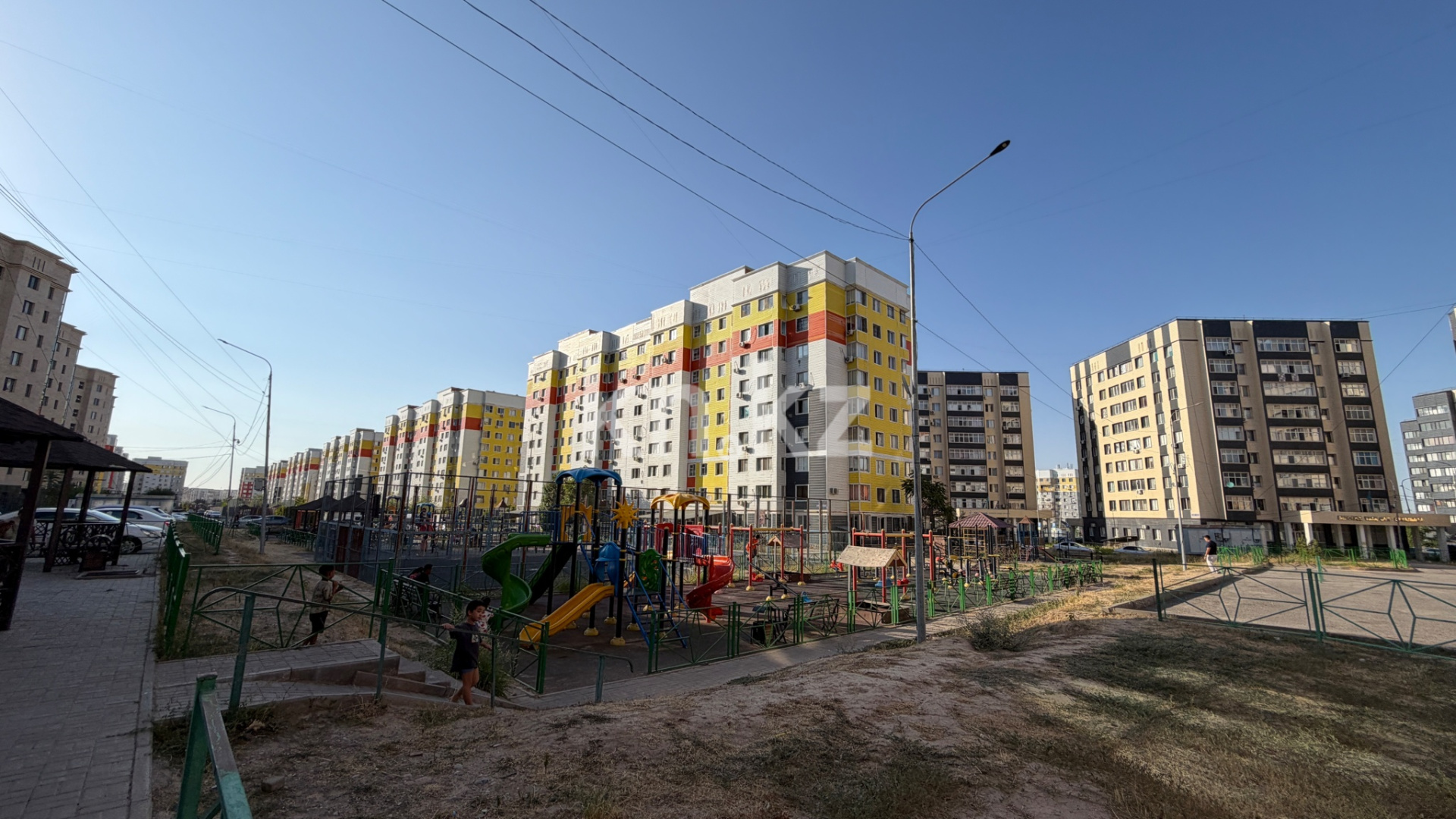 Продажа 3-комнатной квартиры, 95 м² - Продажа трехкомнатных квартир в Шымкенте фото 2 из 20