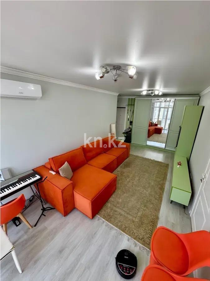Продажа 3-комнатной квартиры, 73 м², ул. Кошкарбаева, дом  1142 - Продажа квартир в Казахстане фото 1 из 7