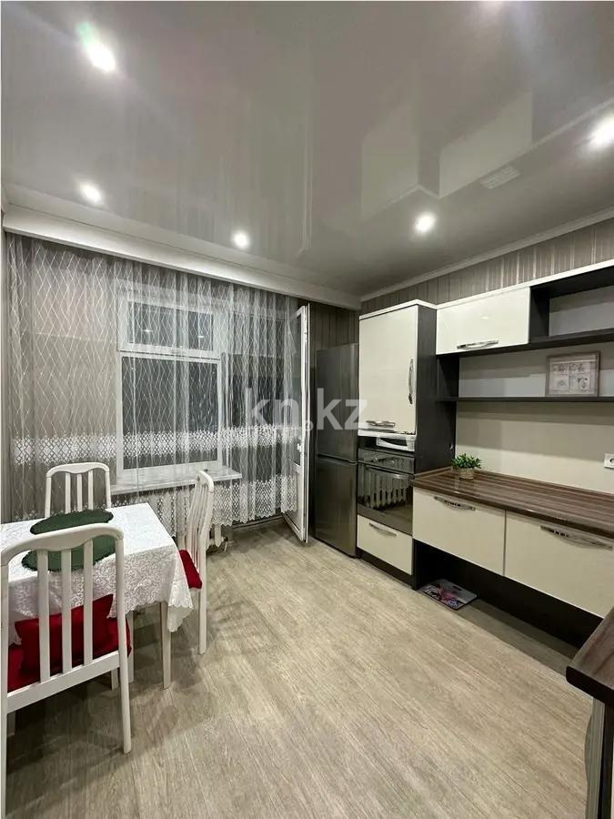 Продажа 1-комнатной квартиры, 37 м², ул. Туркестан, дом  4 в Астане - фото 2