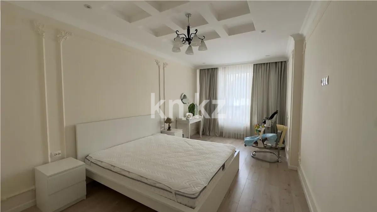 Продажа 3-комнатной квартиры, 91 м², ул. Орынбор, дом  12 в Астане - фото 2