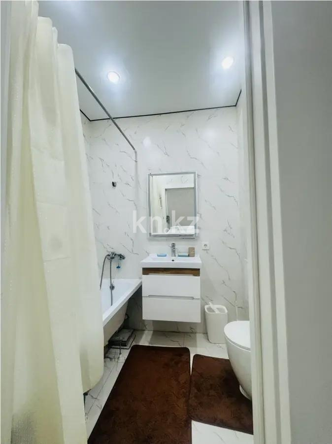 Продажа 1-комнатной квартиры, 31 м², пр. Аль-Фараби, дом  76 в Астане - фото 3