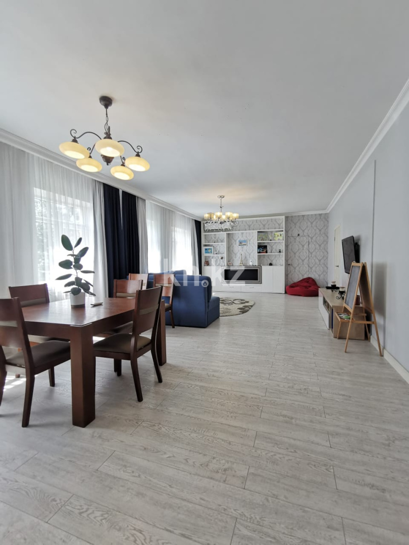 Продажа 6-комнатного дома, 247 м², мкр-н Кемел в Алматы - фото 11