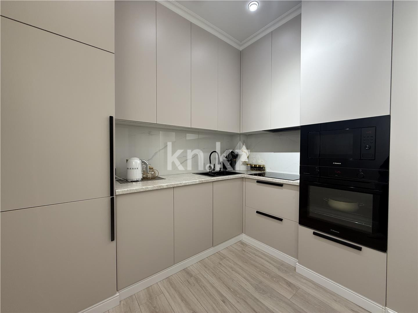 Продажа 2-комнатной квартиры, 50 м² - Продажа квартир в Караганде на Юго-Востоке - страница 10 фото 9 из 16