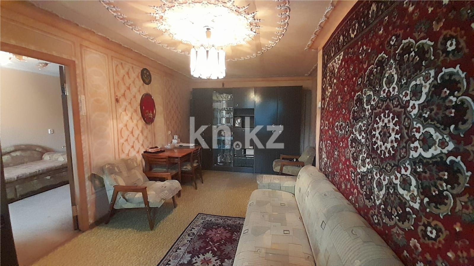 Продажа 3-комнатной квартиры, 51 м², ул. Ермекова, дом  62 - Продажа  трехкомнатных квартир в Караганде фото 1 из 11