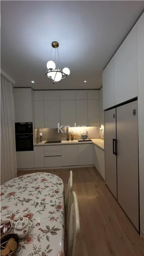 Продажа 3-комнатной квартиры, 98.9 м², пр. Кабанбай батыра, дом  57/2 - Продажа  трехкомнатных квартир в Астане фото 4 из 9