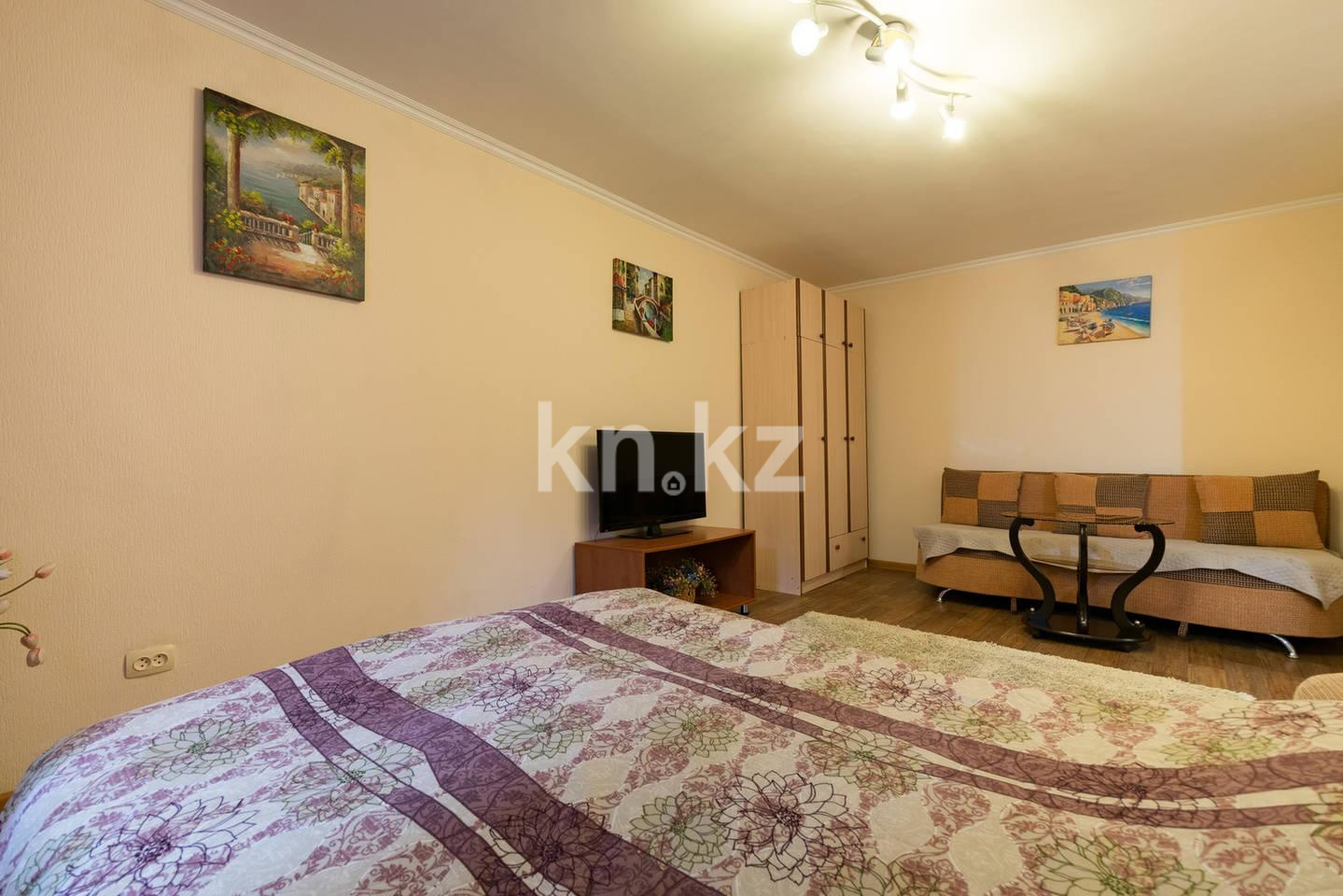 Аренда 1-комнатной квартиры посуточно, 32 м², ул. Желтоксан, дом  77/79 - ул. Гоголя - Продажа квартир в Алматы фото 2 из 9