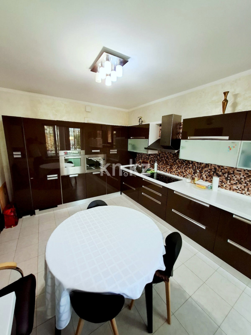 Продажа 3-комнатной квартиры, 115 м² в Алматы - фото 16