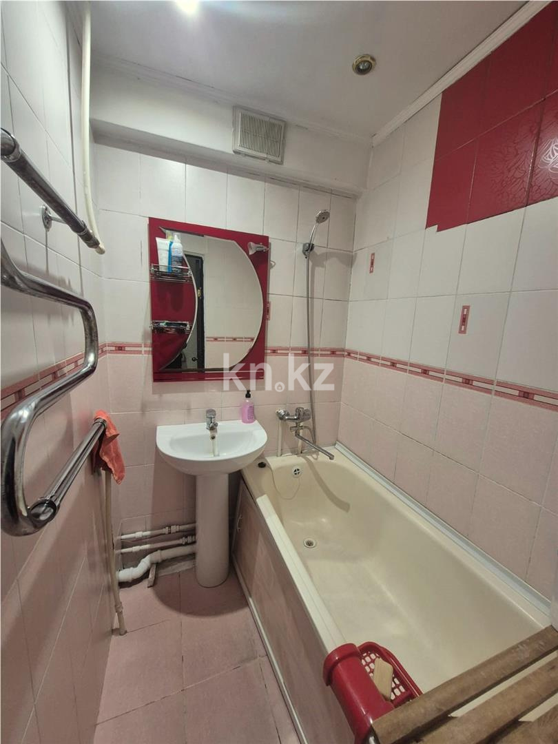 Продажа 4-комнатной квартиры, 76 м² - Продажа квартир в Караганде - страница 2 фото 10 из 13