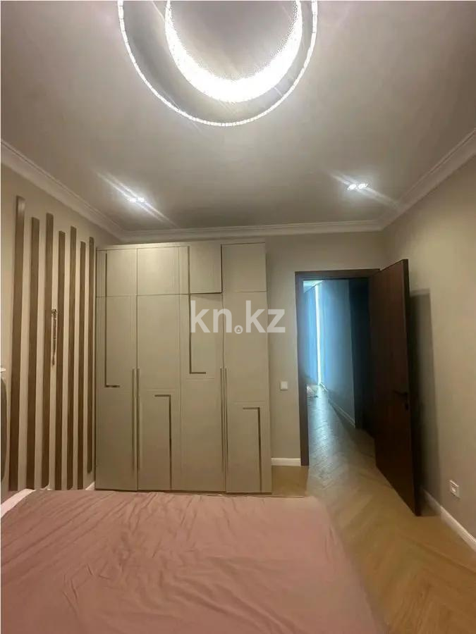 Продажа 3-комнатной квартиры, 100 м², пр. Улы Дала, дом  29/1 - Продажа  трехкомнатных квартир в Астане фото 1 из 3