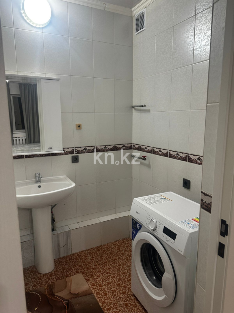 Аренда 2-комнатной квартиры, 65 м², ул. Валиханова, дом  3/1 - ул. Иманова в Астане - фото 11