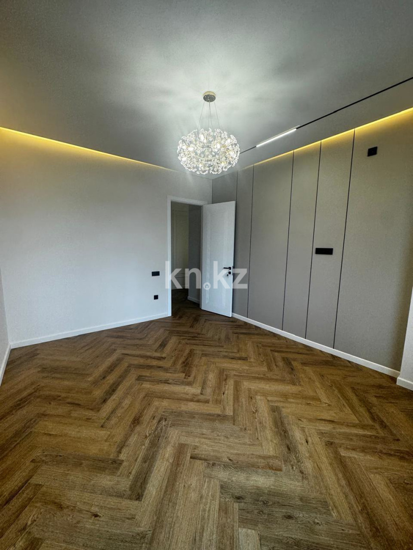 Продажа 2-комнатной квартиры, 69 м², пр. Улы Дала, дом  37 в Астане - фото 3