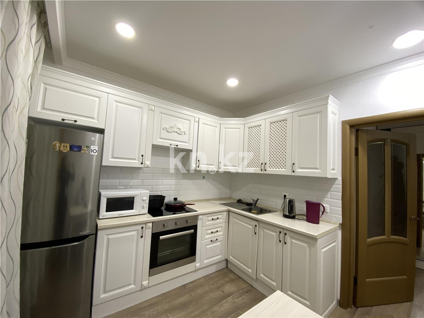 Продажа 1-комнатной квартиры, 39.3 м², пр. Кабанбай батыра в Астане - фото 4