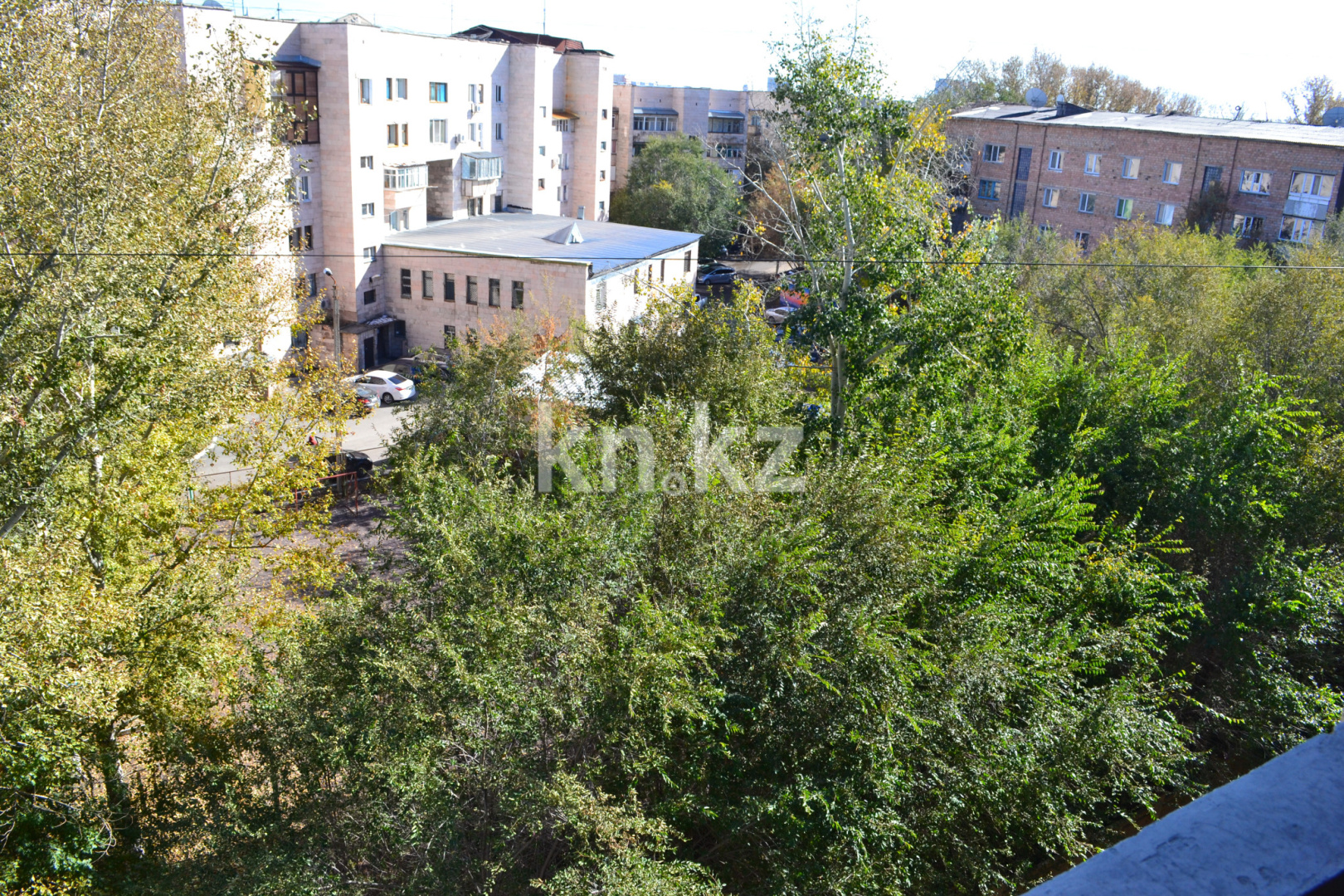 Продажа 4-комнатной квартиры, 109 м² - Продажа квартир от собственников в Караганде фото 2 из 5