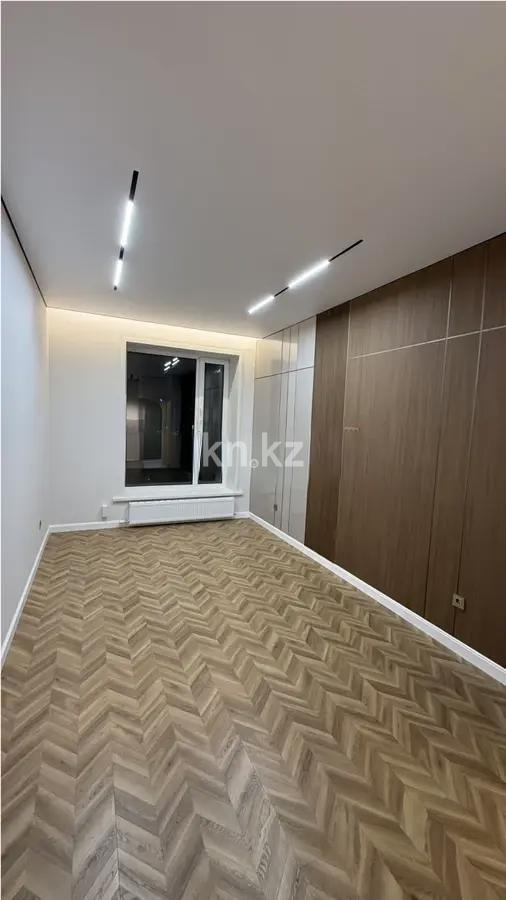 Продажа 1-комнатной квартиры, 40 м², пр. Тауелсыздык, дом  25/2 в Астане