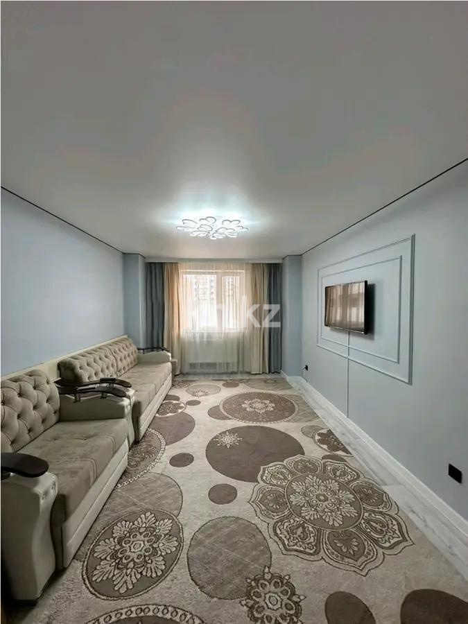 Продажа 3-комнатной квартиры, 72.7 м², пр. Кошкарбаева, дом  39 - Продажа квартир в Астане без посредников с фото фото 1 из 5