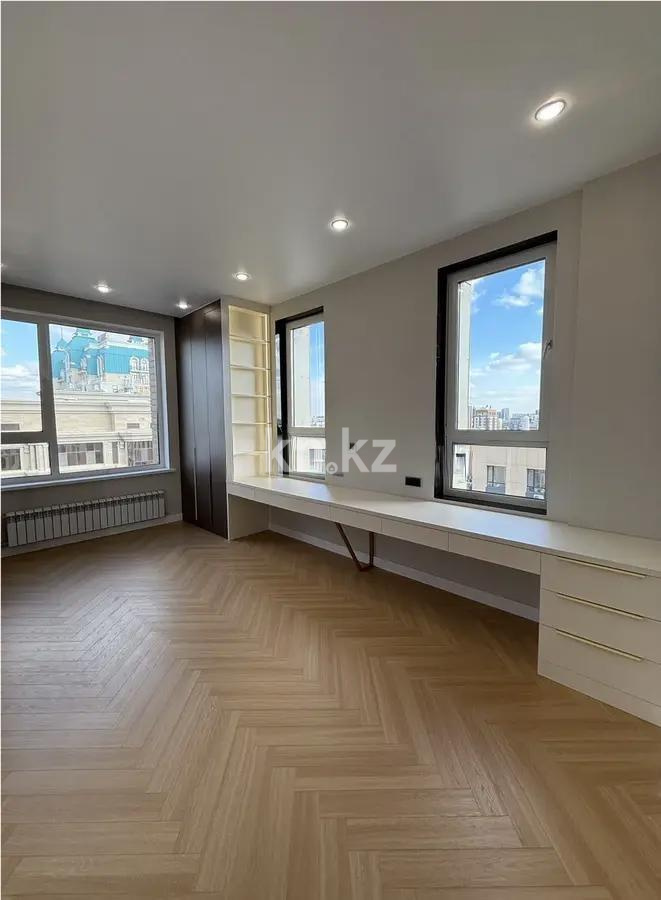 Продажа 3-комнатной квартиры, 103 м², ул. Токпанова, дом  8/5 в Астане