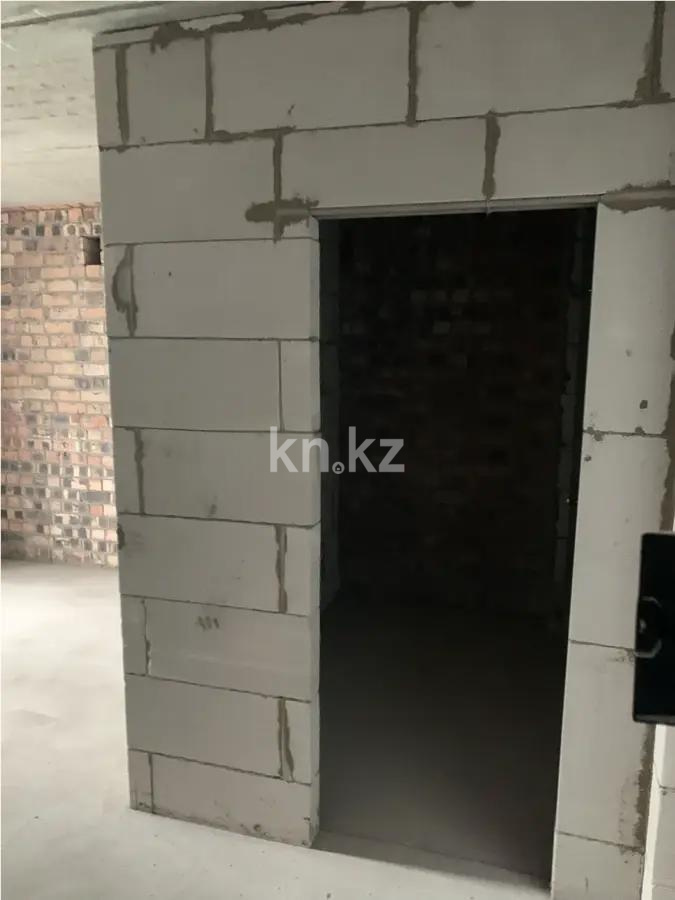 Продажа 1-комнатной квартиры, 27 м², ул. Тынышбайулы, дом  6 стр в Астане - фото 2