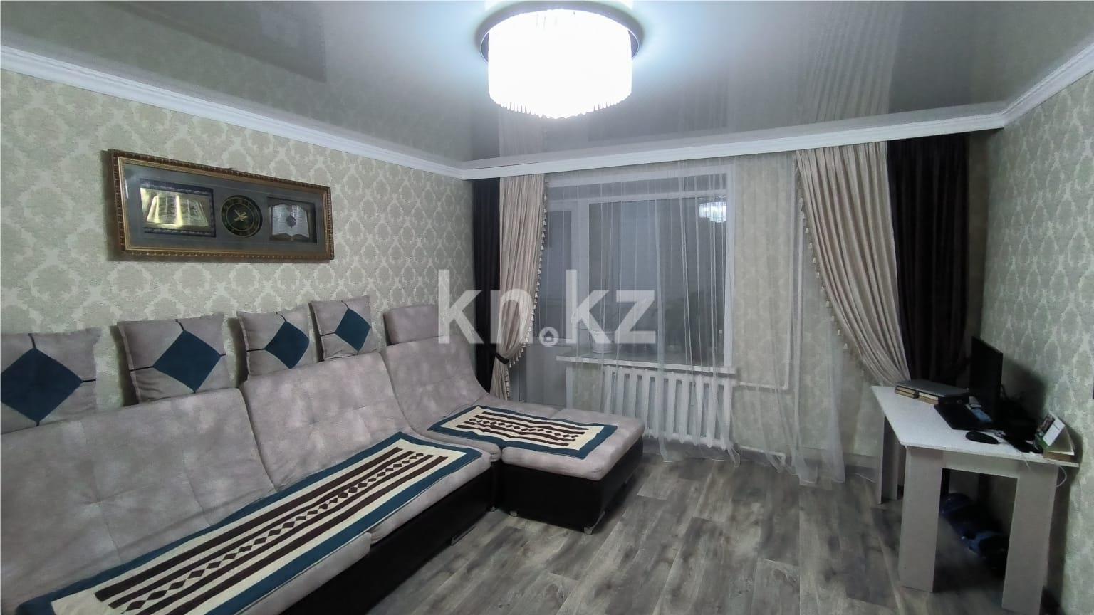 Продажа 3-комнатной квартиры, 65 м², ул. Гапеева - Продажа квартир в Караганде с фото фото 1 из 20