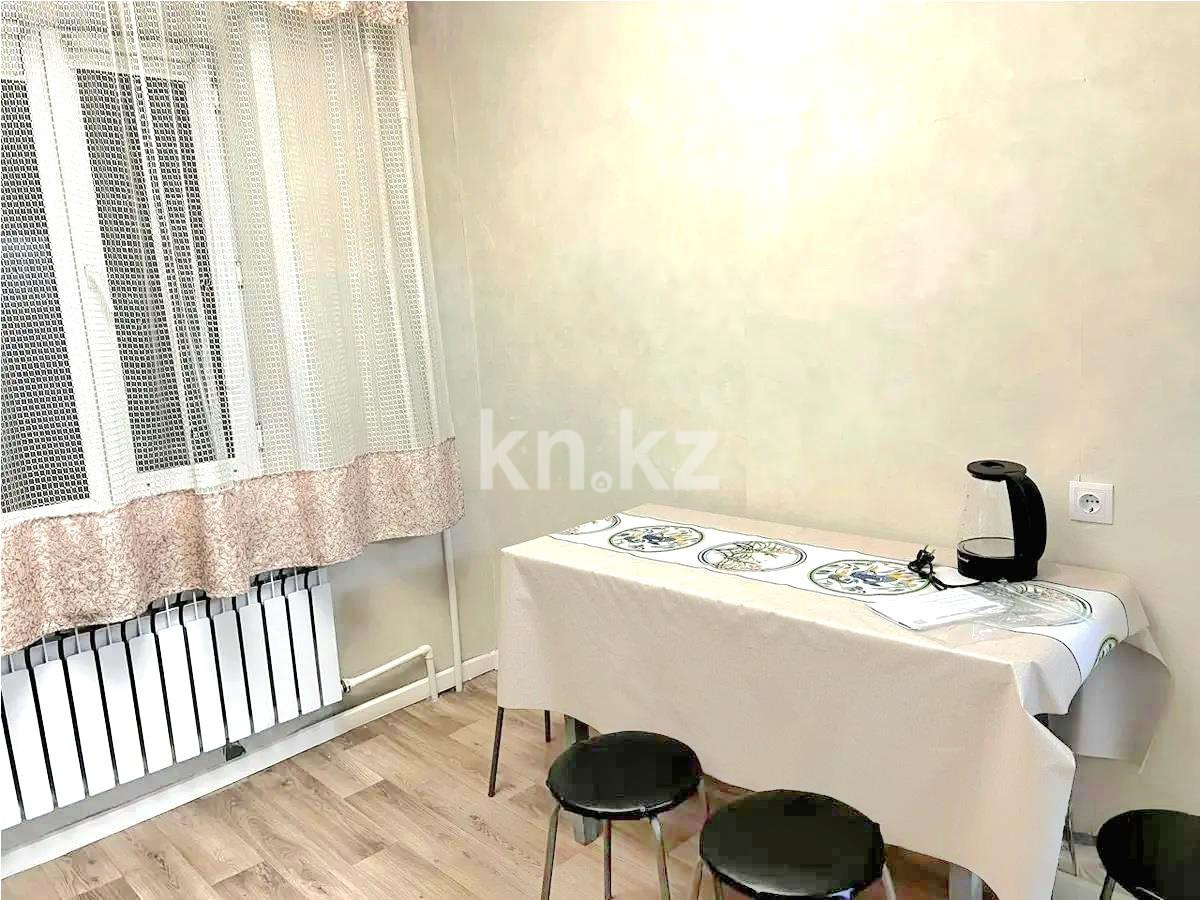 Продажа 1-комнатной квартиры, 37 м² - Продажа квартир в Караганде - страница 2 фото 2 из 4