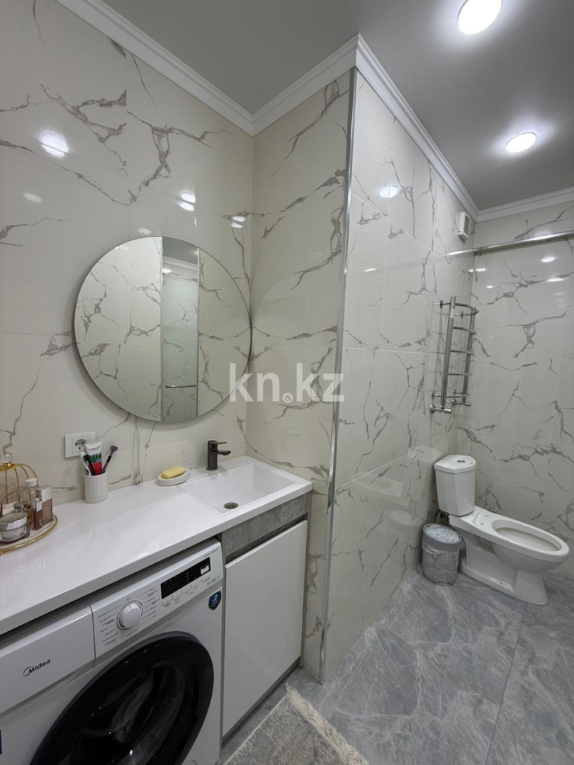 Продажа 2-комнатной квартиры, 47 м², ул. Толе би, дом  285/8 к2 - ул. Утеген батыра в Алматы - фото 18