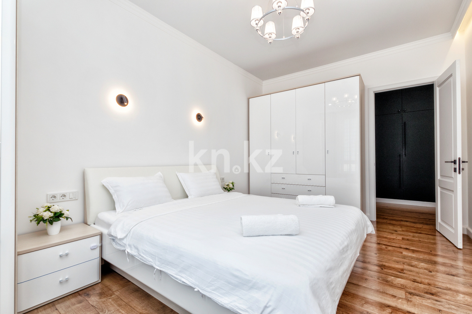 Аренда 2-комнатной квартиры посуточно, 75 м², пр. Улы Дала, дом  41В - ул. Акмешит в Астане - фото 4