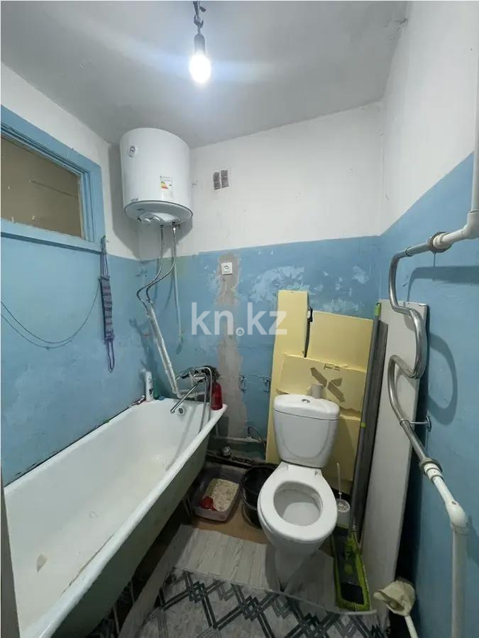 Продажа 1-комнатной квартиры, 30 м², ул. Локомотивная, дом  151 в Караганде - фото 3