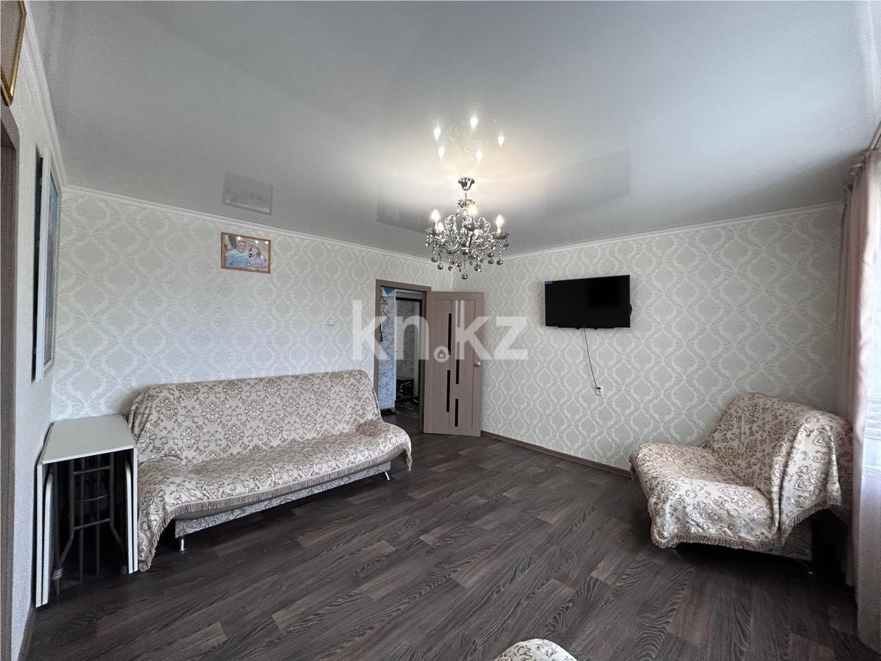 Продажа 3-комнатной квартиры, 55 м², ул. 6-й мик-н - Продажа  трехкомнатных квартир в Темиртау фото 2 из 16