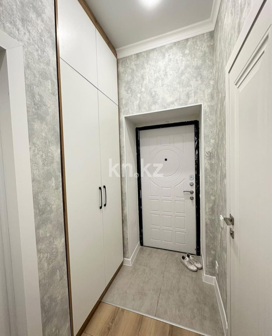 Продажа 1-комнатной квартиры, 39 м², ул. Айтматова, дом  60/1 в Астане - фото 4