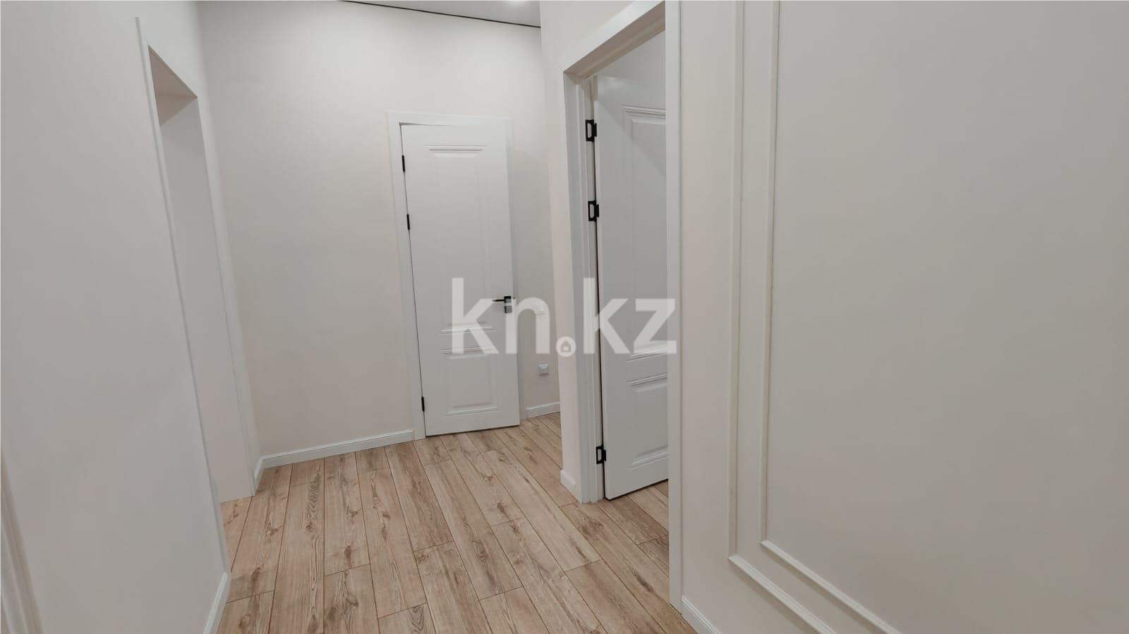 Продажа 3-комнатной квартиры, 63 м² - Продажа трехкомнатных квартир на Юго-Востоке Караганды - страница 7 фото 10 из 16