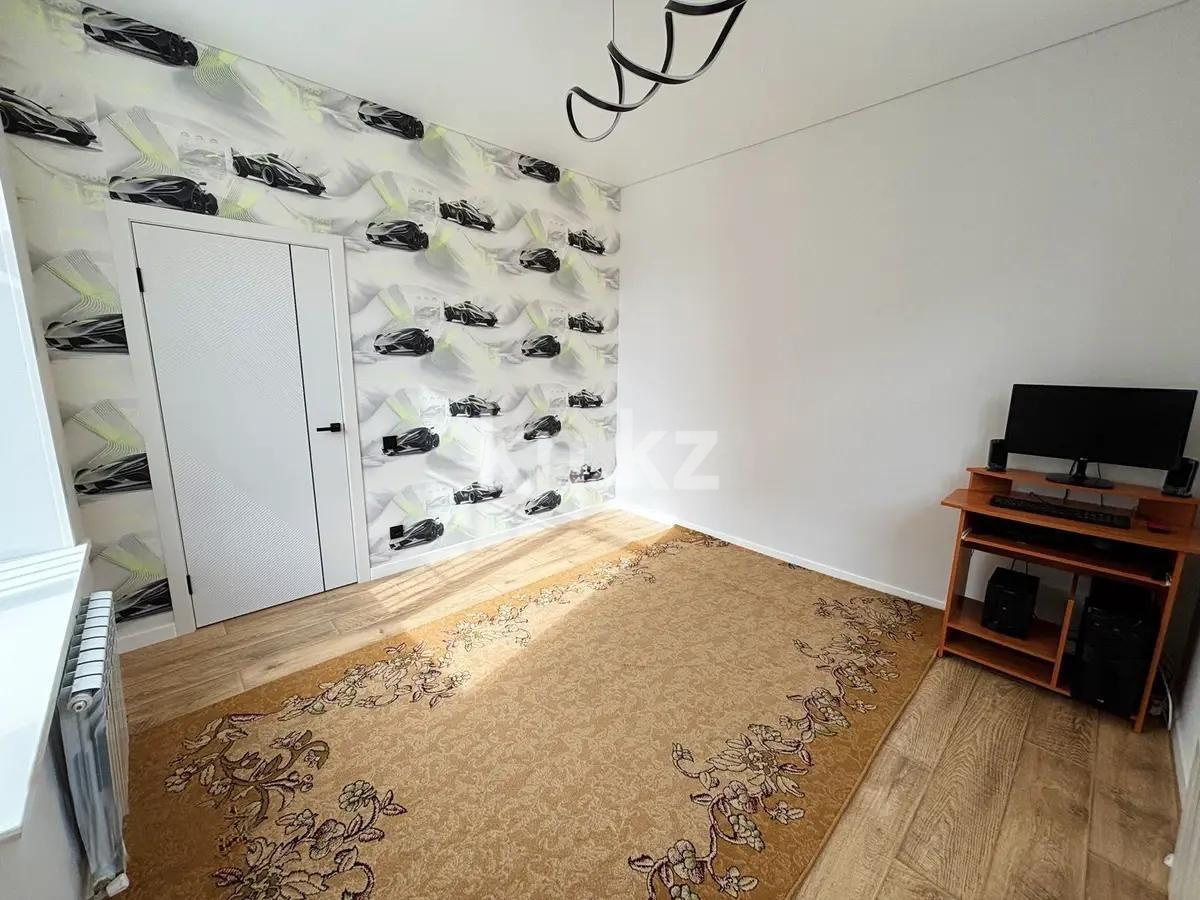 Продажа 3-комнатной квартиры, 77 м², ул. Букетова, дом  3/5 - Продажа  трехкомнатных квартир в Караганде без посредников фото 3 из 5