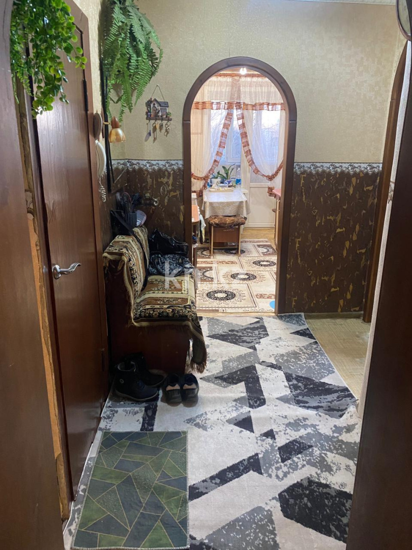 Продажа 4-комнатной квартиры, 90 м² - Продажа  четырехкомнатных квартир в Караганде фото 9 из 17